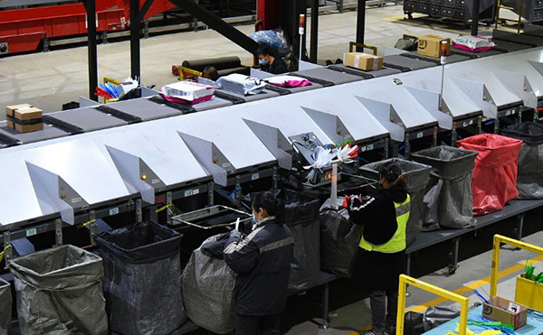 掃碼稱重量方一體機(jī),動態(tài)dws設(shè)備,快遞包裹分揀機(jī)